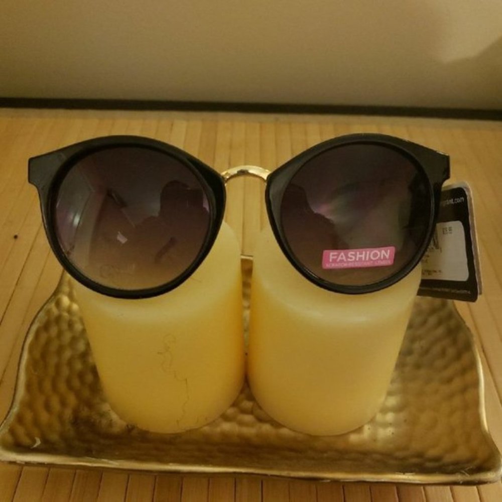 Foster Grants Fashion Sunglasses